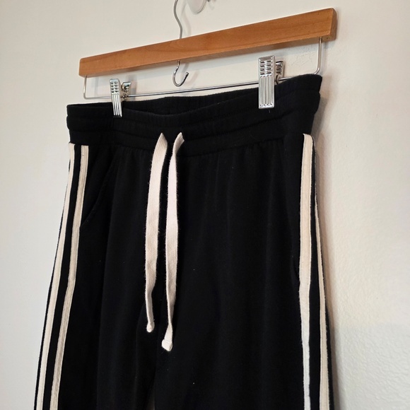 Colsie Black Joggers with White Stripes - XS - Picture 2 of 6